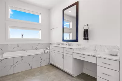 215 Carroll Street, Fort Worth, TX 76107 - Photo 24