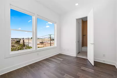 215 Carroll Street, Fort Worth, TX 76107 - Photo 30