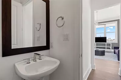 215 Carroll Street, Fort Worth, TX 76107 - Photo 32