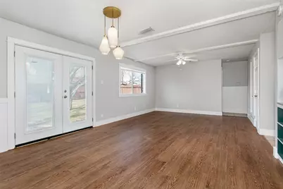 2121 Travis Drive, Carrollton, TX 75006 - Photo 8