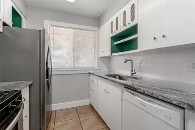 2121 Travis Drive, Carrollton, TX 75006 - Photo 10