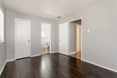 2121 Travis Drive, Carrollton, TX 75006 - Photo 20