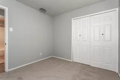 2121 Travis Drive, Carrollton, TX 75006 - Photo 18