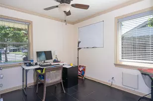 1800 Burning Tree Ln, Carrollton, TX 75006 - Photo 10