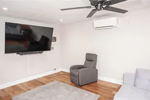 212 Penn St, Waxahachie, TX 75165 - Photo 12