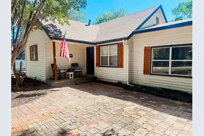 212 Penn Street, Waxahachie, TX 75165 - Photo 1