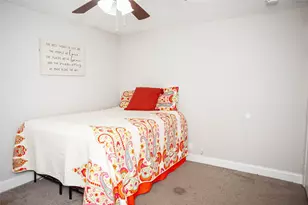 212 Penn St, Waxahachie, TX 75165 - Photo 22