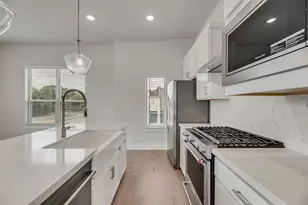 920 Ash Rd, Plano, TX 75075 - Photo 10