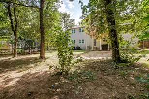 2341 Oak Leaf Trail, Cleburne, TX 76031 - Photo 36