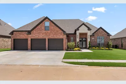 4802 Silver Crest Drive, Wichita Falls, TX 76310 - Photo 2