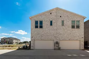 909 Ash Rd, Plano, TX 75075 - Photo 28