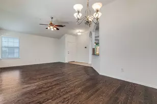 1013 Lucy Ln, Allen, TX 75013 - Photo 2