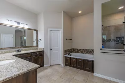 544 McKittrick Court, Godley, TX 76044 - Photo 12