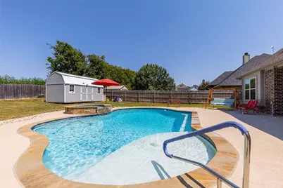 544 McKittrick Court, Godley, TX 76044 - Photo 26