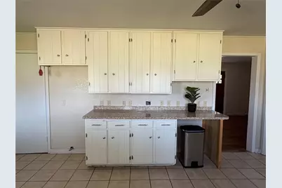 513 E Conner Street, Eastland, TX 76448 - Photo 8