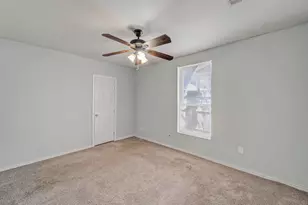 423 Jannie St, Denton, TX 76209 - Photo 12