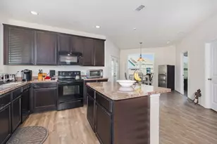 6032 Hailey Ct, Providence Village, TX 76227 - Photo 12