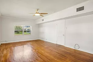 615 N Clinton Ave, Stephenville, TX 76401 - Photo 10