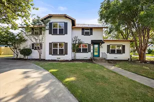 615 N Clinton Ave, Stephenville, TX 76401 - Photo 1