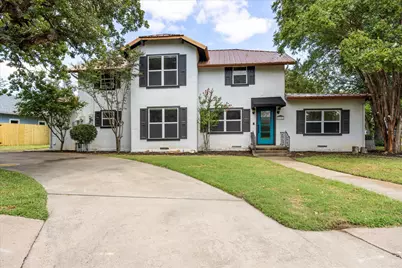 615 N Clinton Avenue, Stephenville, TX 76401 - Photo 4