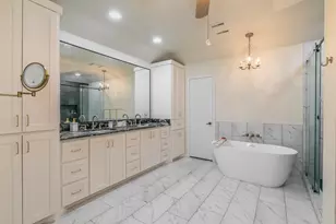 2406 Drawbridge Dr, Arlington, TX 76012 - Photo 26