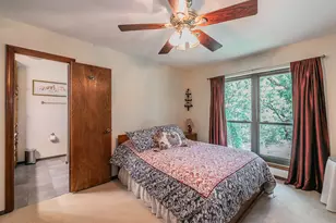 2406 Drawbridge Dr, Arlington, TX 76012 - Photo 28