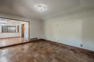 2406 Drawbridge Dr, Arlington, TX 76012 - Photo 20