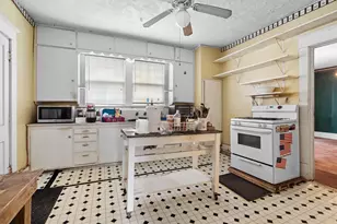 305 Hill St, Farmersville, TX 75442 - Photo 14