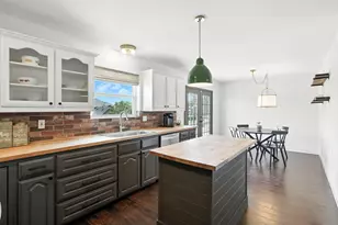 116 Seminole Dr, Lake Kiowa, TX 76240 - Photo 10