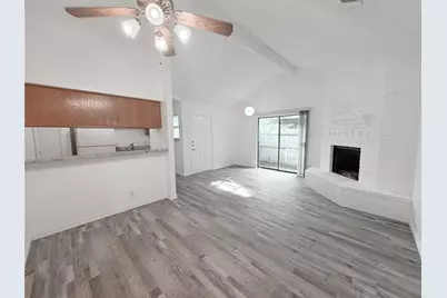 3713 Bryce Avenue, Fort Worth, TX 76107 - Photo 4