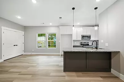 408 Front Street, Pottsboro, TX 75076 - Photo 2