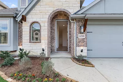 14509 Lovelace Street, Pilot Point, TX 76258 - Photo 4