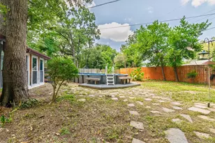 637 Post Oak Dr, Hurst, TX 76053 - Photo 34
