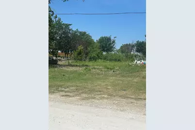 430 Avenue A, Penelope, TX 76676 - Photo 2