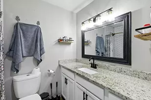 1002 Kingston Dr, Lewisville, TX 75067 - Photo 12