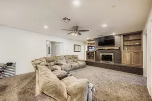 6232 N Ridge Rd, Fort Worth, TX 76135 - Photo 4