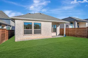 2025 Lone Oak Trl, Mesquite, TX 75181 - Photo 2