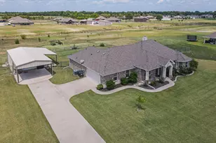 4384 Paige Dr, Caddo Mills, TX 75135 - Photo 2
