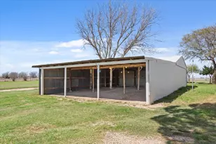 596 County Rd 3425, Clifton, TX 76634 - Photo 28