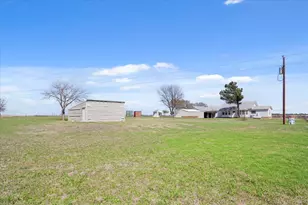 596 County Rd 3425, Clifton, TX 76634 - Photo 28
