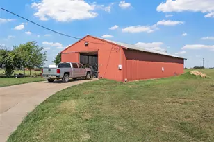 5112 Old Caufield Ranch Rd, McGregor, TX 76657 - Photo 10