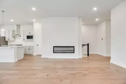 917 Ash Road, Plano, TX 75075 - Photo 14
