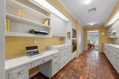 3907 Old Mill Road, Waco, TX 76710 - Photo 10