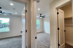 1715 Stonewall St, Greenville, TX 75401 - Photo 12