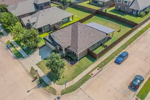 1104 Longhorn Drive, Aubrey, TX 76227 - Photo 28