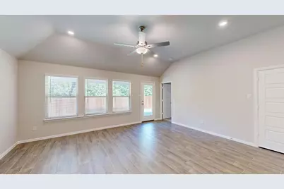 516 Big Bend Parkway, Princeton, TX 75407 - Photo 8