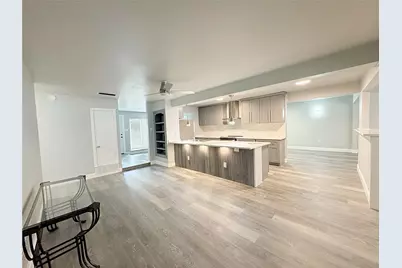 909 Milky Way, Garland, TX 75040 - Photo 10