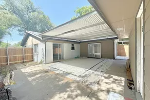 909 Milky Way, Garland, TX 75040 - Photo 32