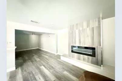 909 Milky Way, Garland, TX 75040 - Photo 16