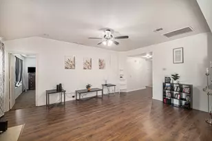 1812 Wind Dancer Trail, Fort Worth, TX 76131 - Photo 4